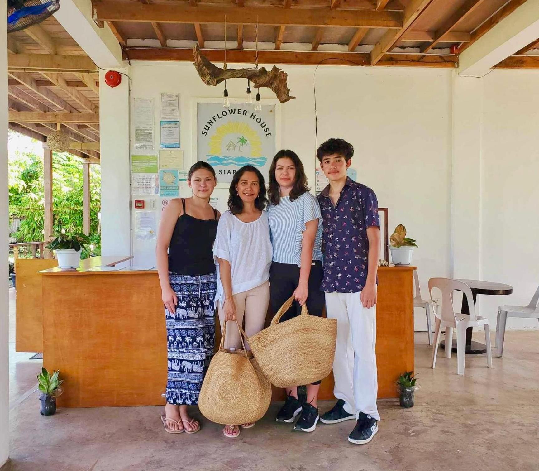 Siargao Sunflower Suites General Luna  Exterior foto
