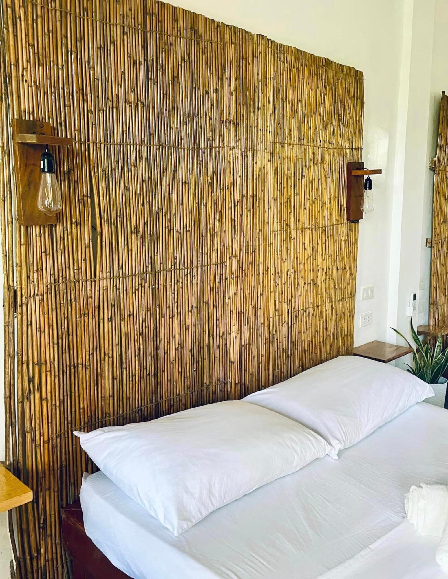 Siargao Sunflower Suites General Luna  Exterior foto